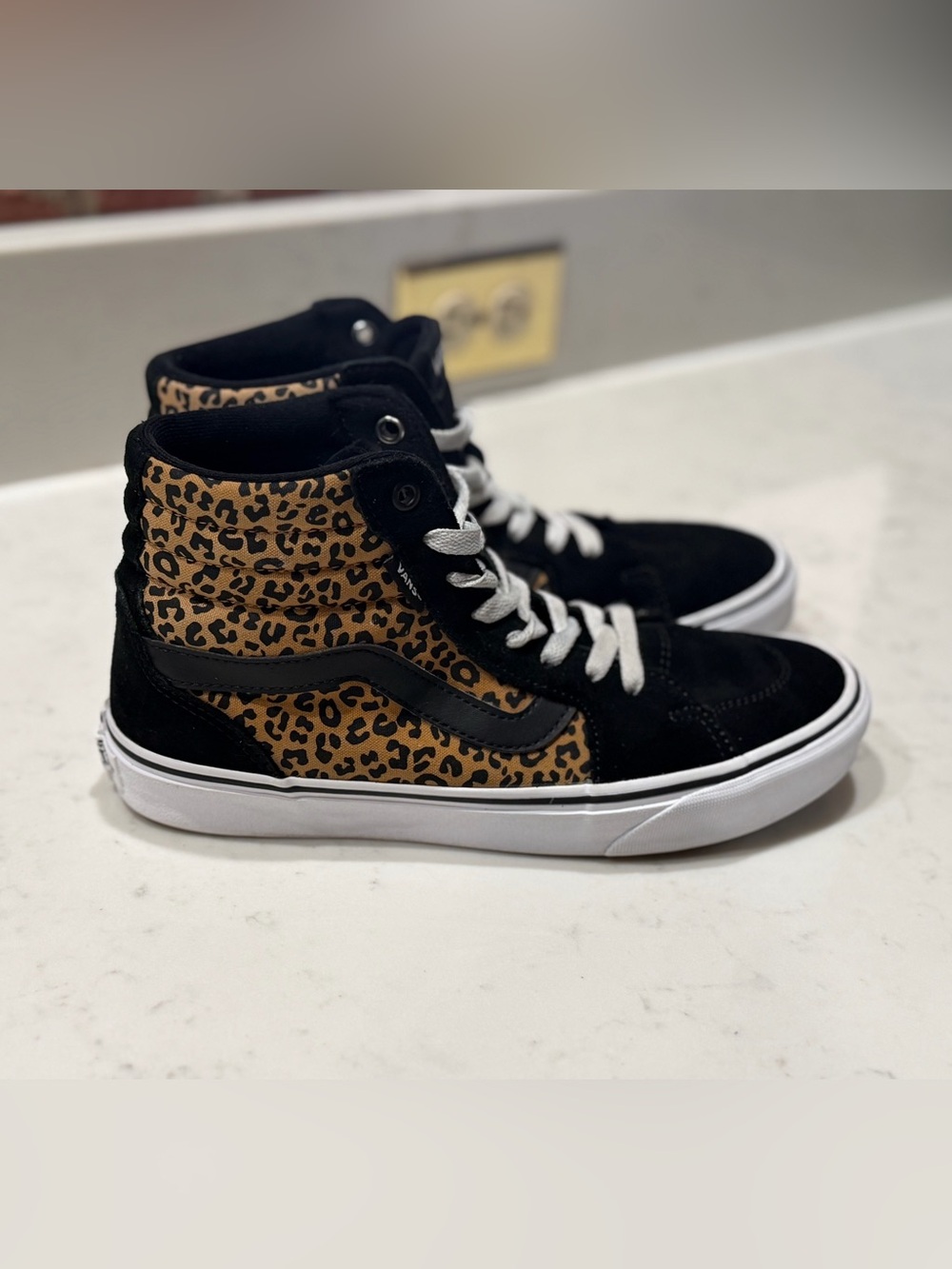 Vans Women’s Sk8-Hi Leopard Panel Sneakers - Black/Tan